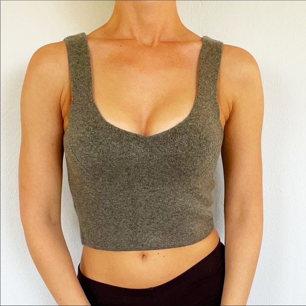 LIKE NEW Zara Olive Gray Soft Knit Cropped Tank Top